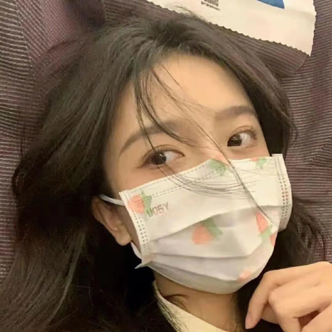 一屋两家三姓人粤语